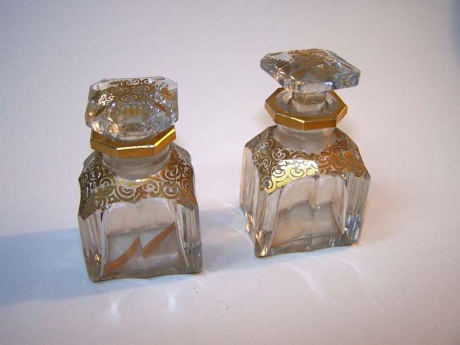 A 19th century Tortoiseshell Scent Bottle Casket with Domed Top circa 1860 — image 3